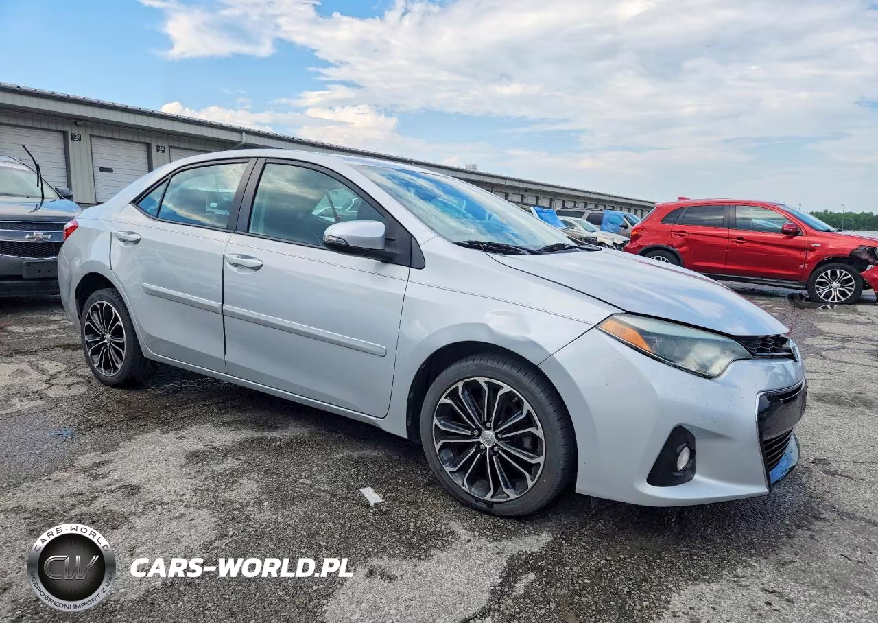 2015 Toyota Corolla S Plus VIN:2T1BURHEXFC306977 - 4