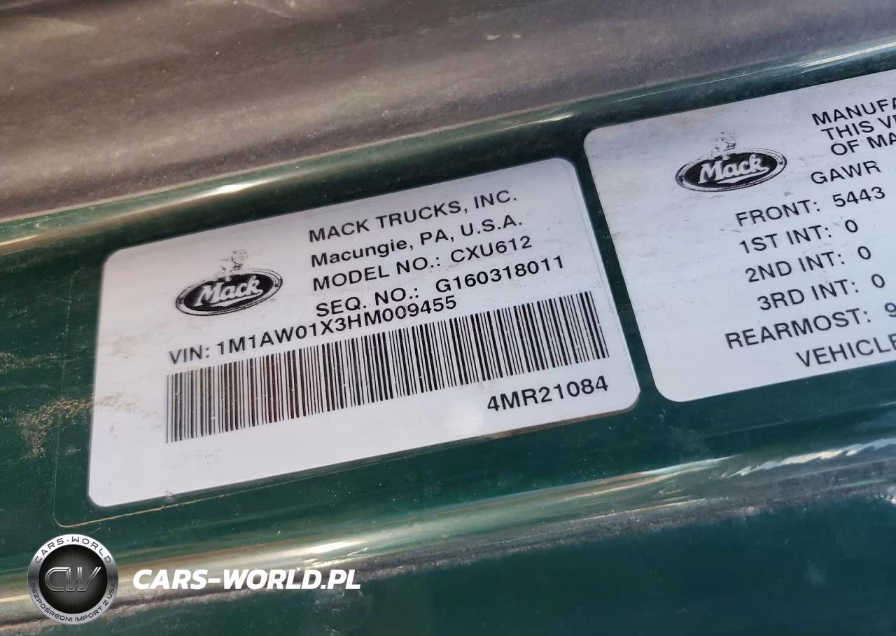 2017 Mack Cxu612 Semi Truck VIN:1M1AW01X3HM009455 - 11
