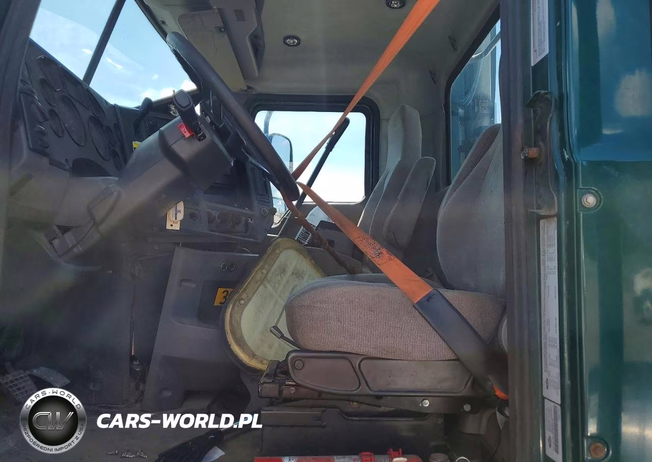 2017 Mack Cxu612 Semi Truck VIN:1M1AW01X3HM009455 - 7