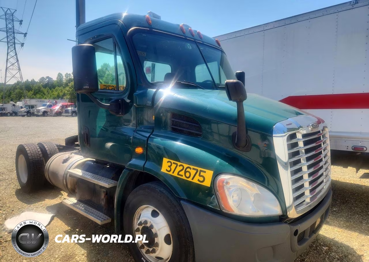 2018 Freightliner Cascadia 113 Semi Truck VIN:3AKBGADV7JSJL4503 - 4