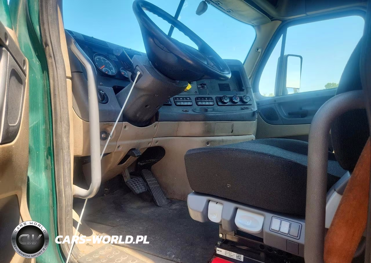2018 Freightliner Cascadia 113 Semi Truck VIN:3AKBGADV7JSJL4503 - 7