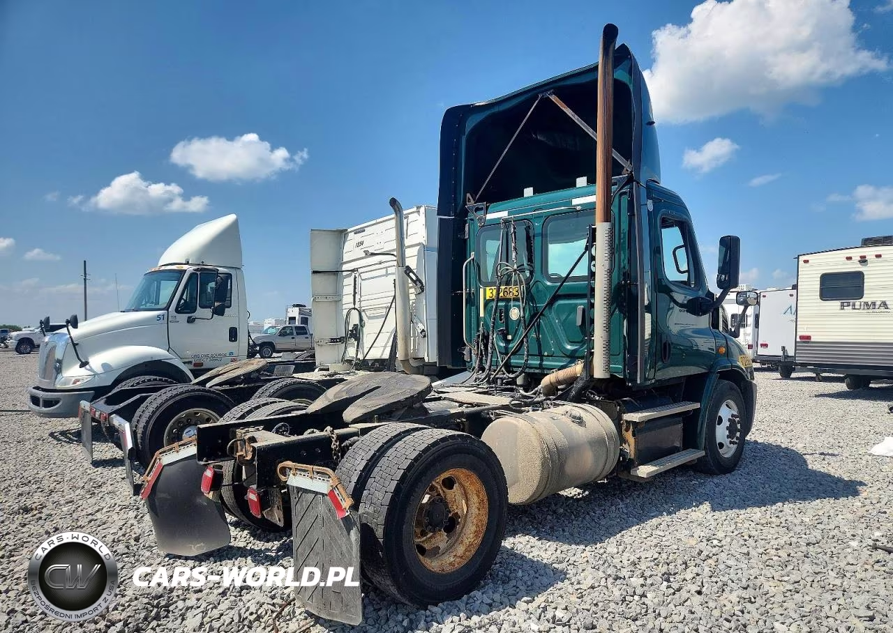 2018 Freightliner Cascadia 113 VIN:3AKBGADV6JSJL4511 - 4