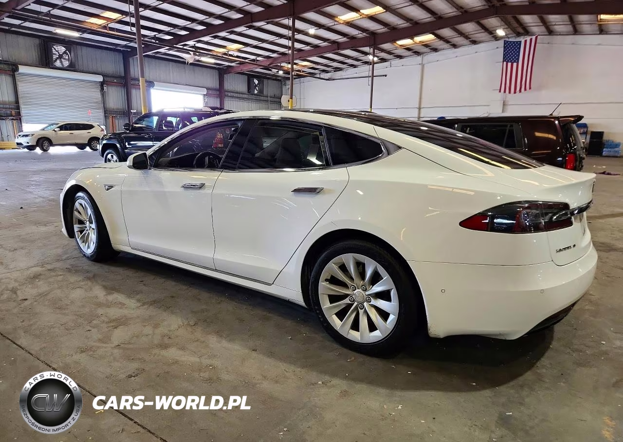 2016 Tesla Model S VIN:5YJSA1E15GF153191 - 2