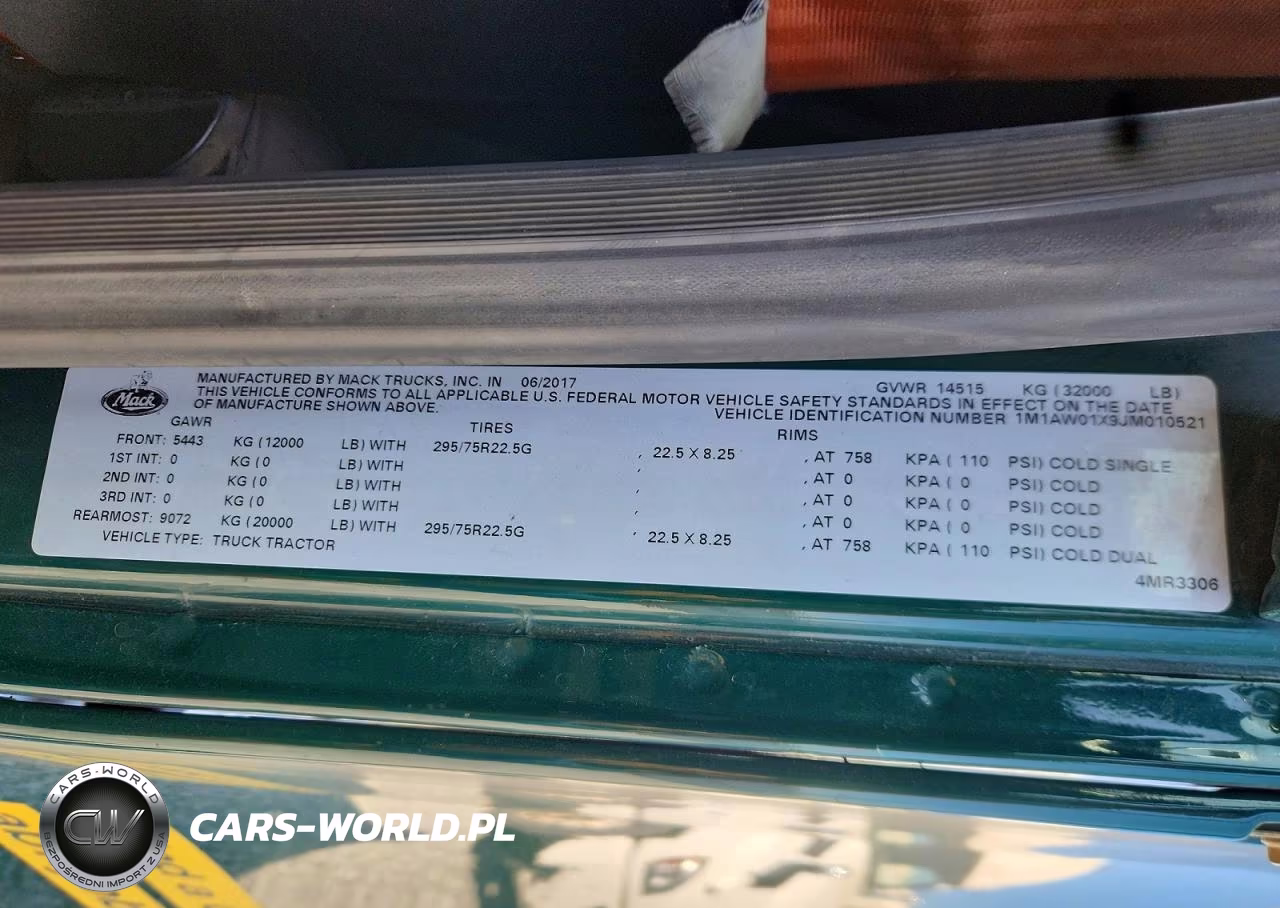 2018 Mack Cxu612 Semi Truck VIN:1M1AW01X9JM010521 - 10