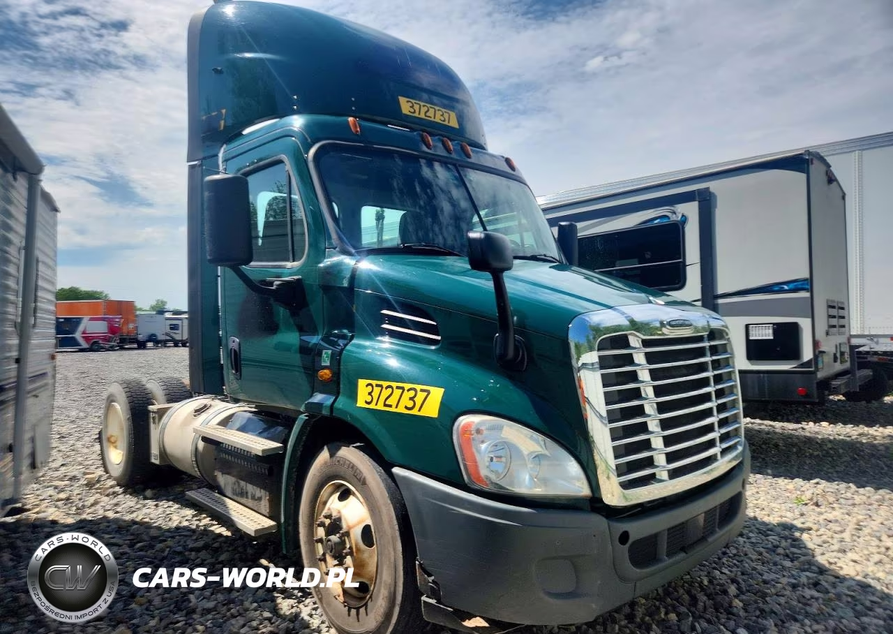 2018 Freightliner Cascadia 113 – zdjęcie 1 z 10