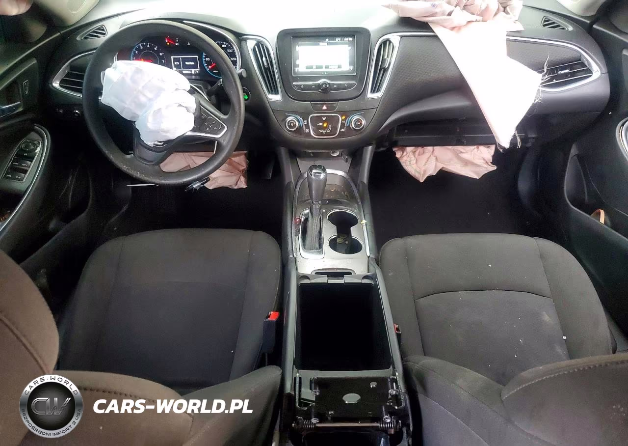 2018 Chevrolet Malibu Lt VIN:1G1ZD5ST4JF139703 - 8