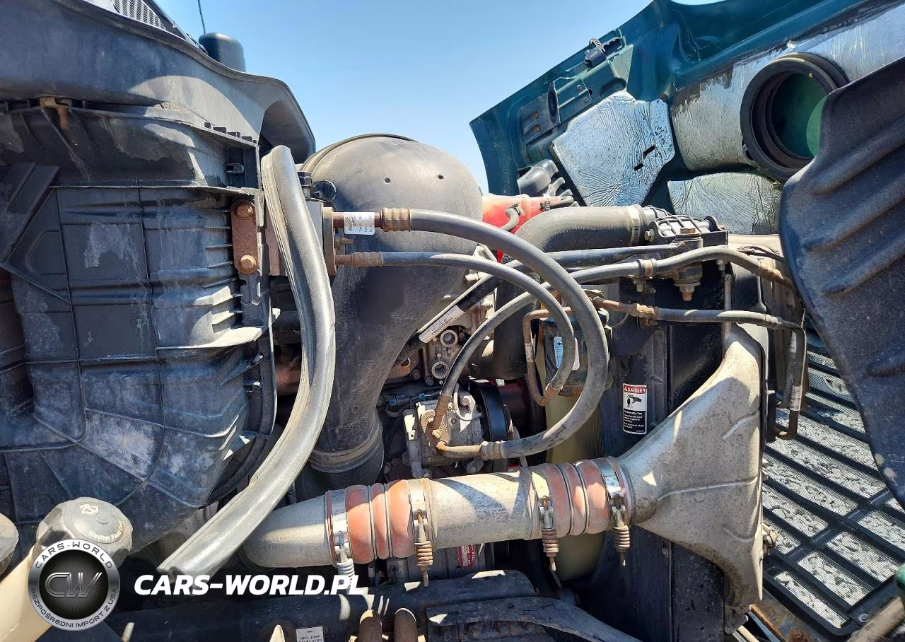 2018 Freightliner Cascadia 113 Semi Truck VIN:3AKBGADV6JSJL4573 - 10