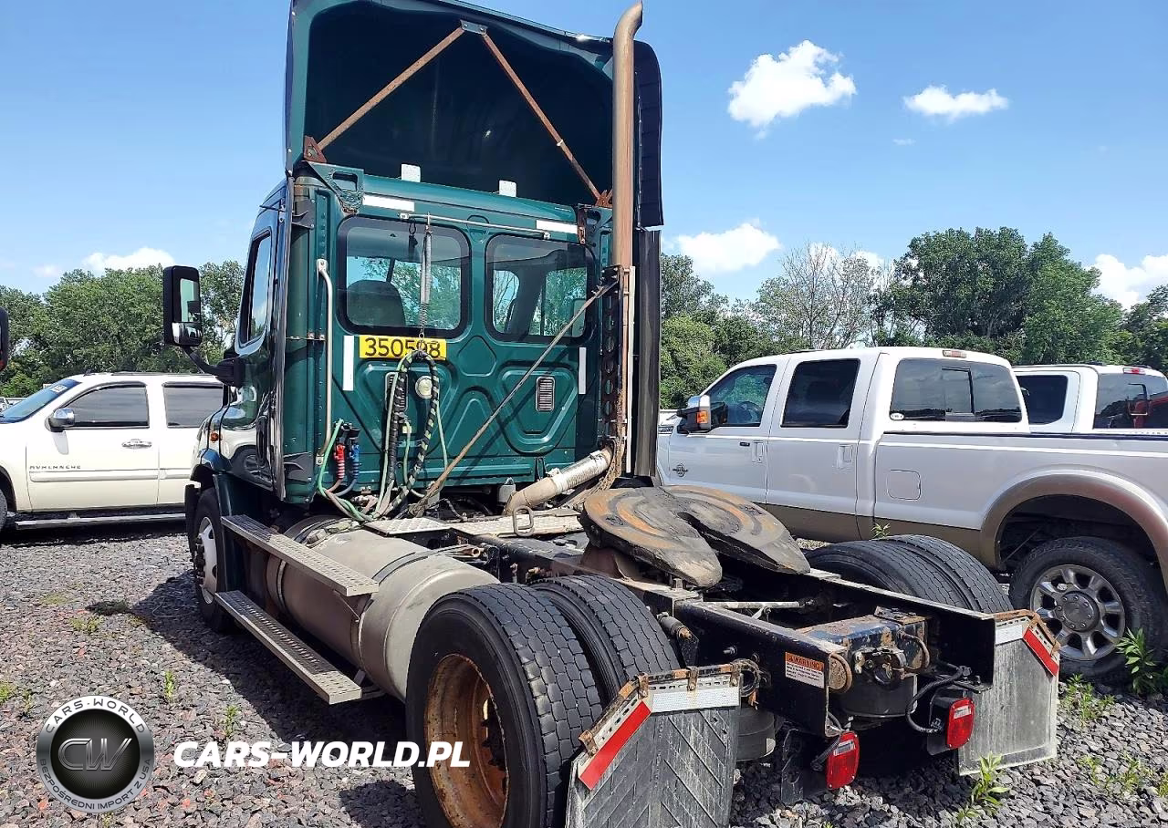 2016 Freightliner Cascadia 113 Semi Truck VIN:3AKBGADV5GDHE0202 - 3