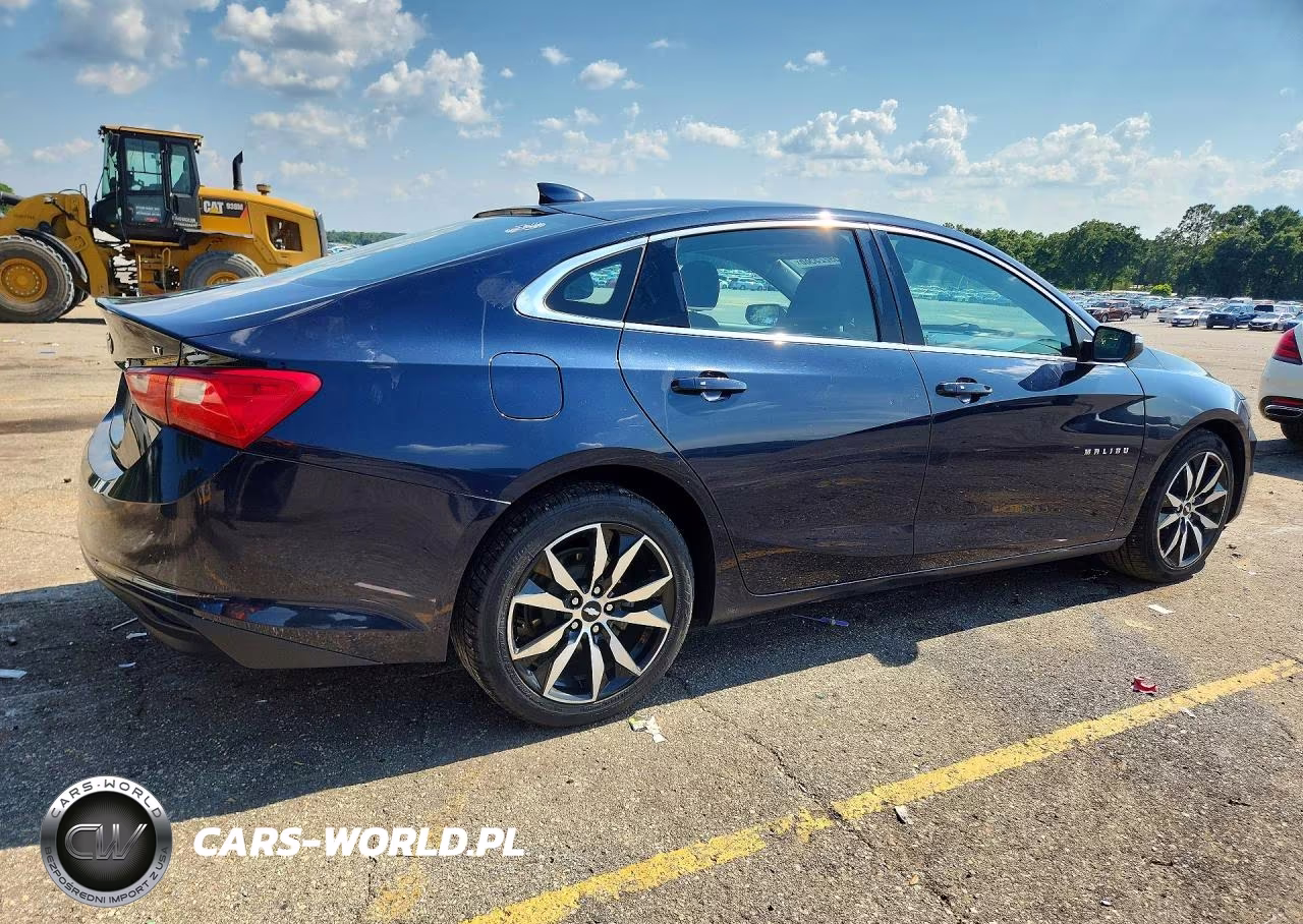 2017 Chevrolet Malibu Lt VIN:1G1ZE5ST1HF293440 - 3