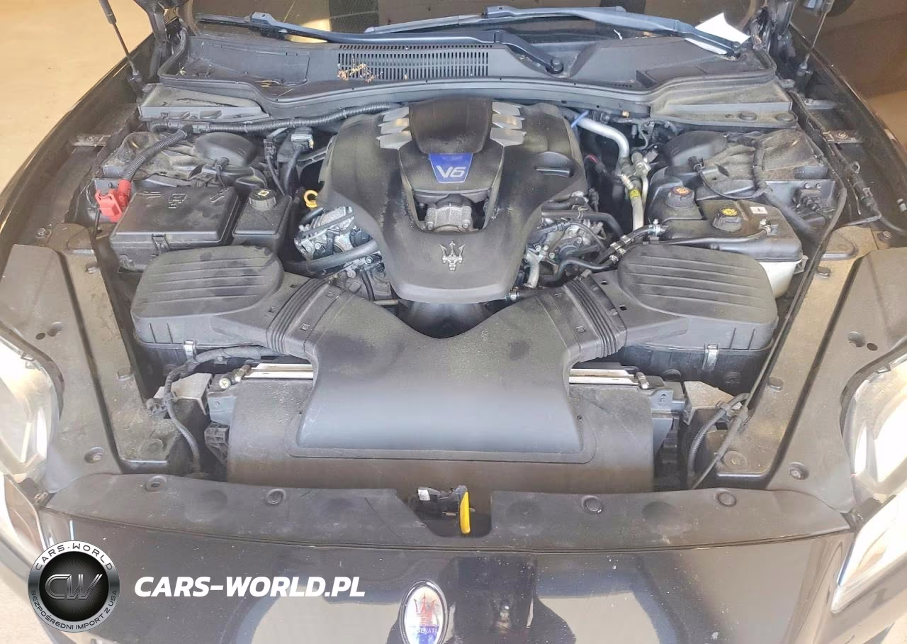2015 Maserati Quattroporte S VIN:ZAM56RRA8F1142423 - 11