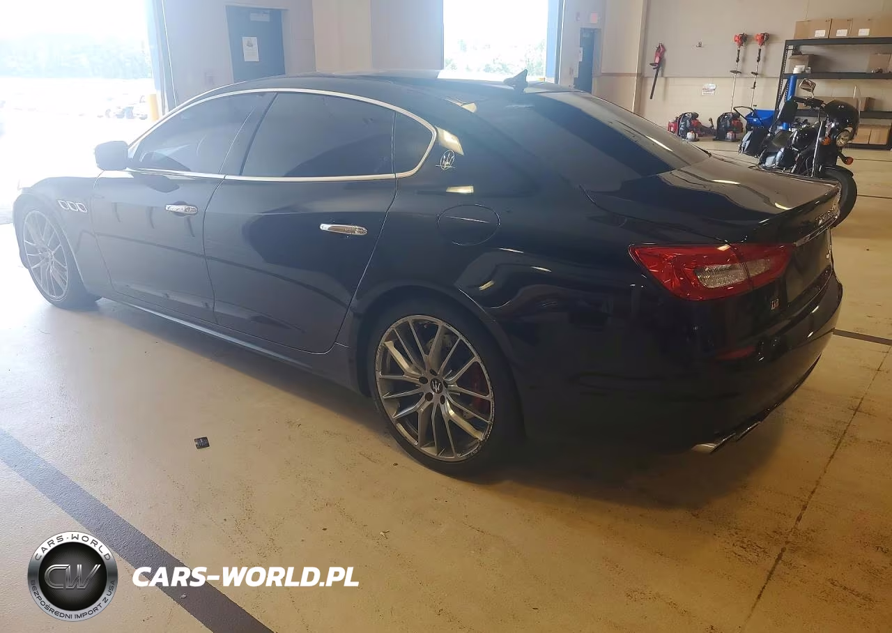 2015 Maserati Quattroporte S VIN:ZAM56RRA8F1142423 - 2