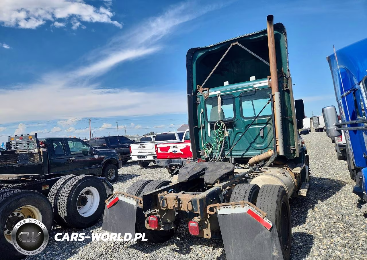 2018 Freightliner Cascadia 113 Semi Truck VIN:3AKBGADV5JSJL4614 - 3
