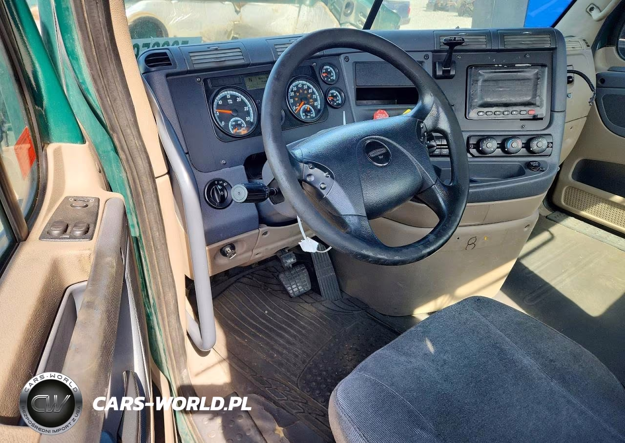 2018 Freightliner Cascadia 113 Semi Truck VIN:3AKBGADV5JSJL4614 - 8