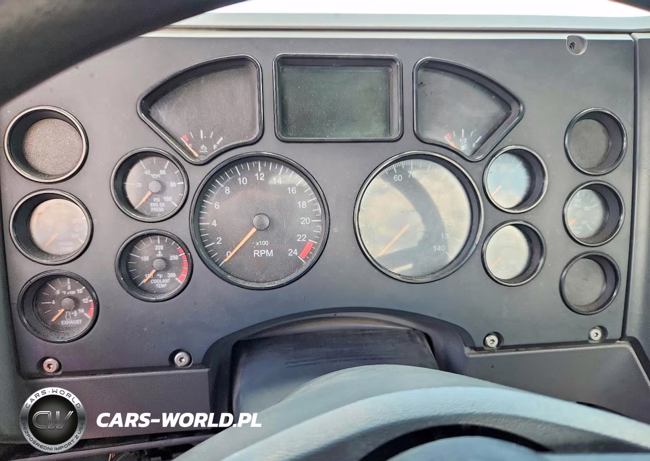 2017 Mack 600 Cxu600 VIN:1M1AW01X4HM009397 - 8