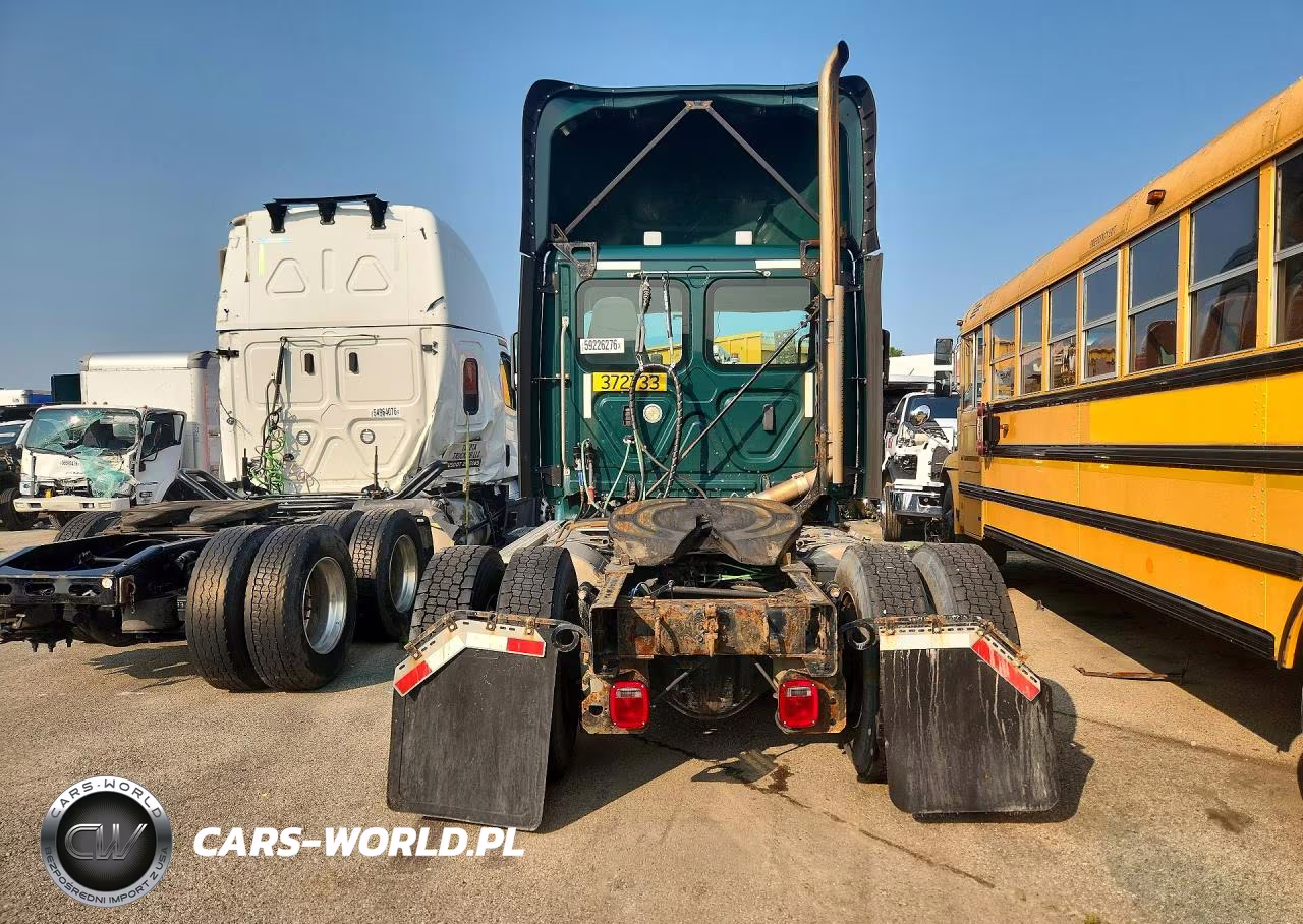 2018 Freightliner Cascadia 113 VIN:3AKBGADVXJSJL4561 - 6