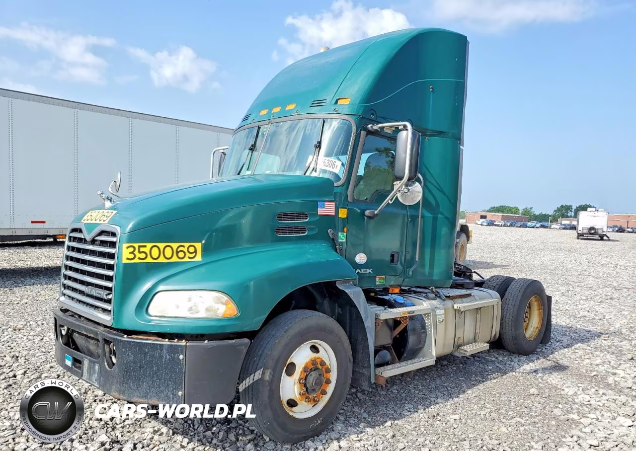 2016 Mack Cxu612 Semi Truck VIN:1M1AW01X5GM008015 - 2