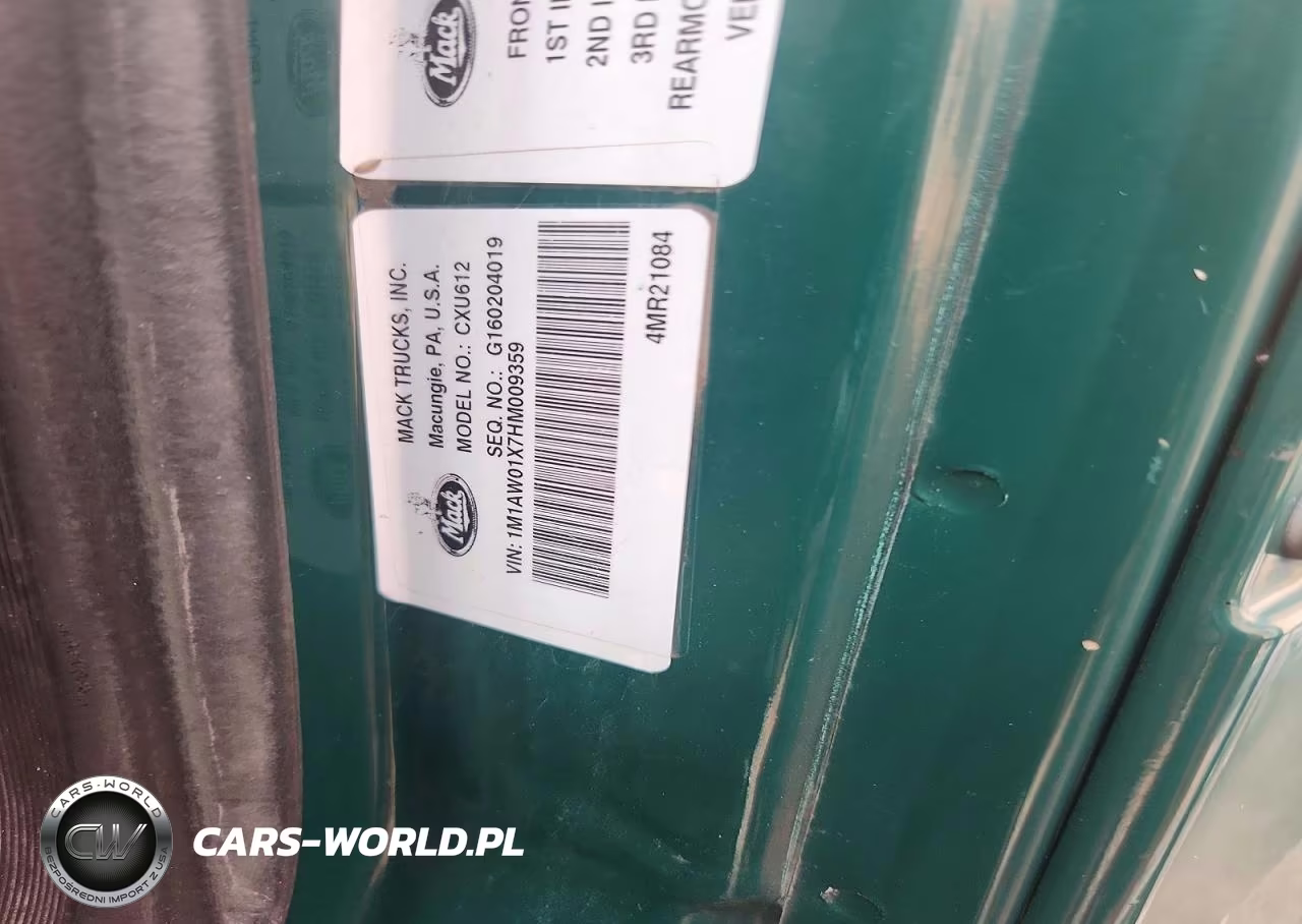 2017 Mack Cxu612 Semi Truck VIN:1M1AW01X7HM009359 - 11