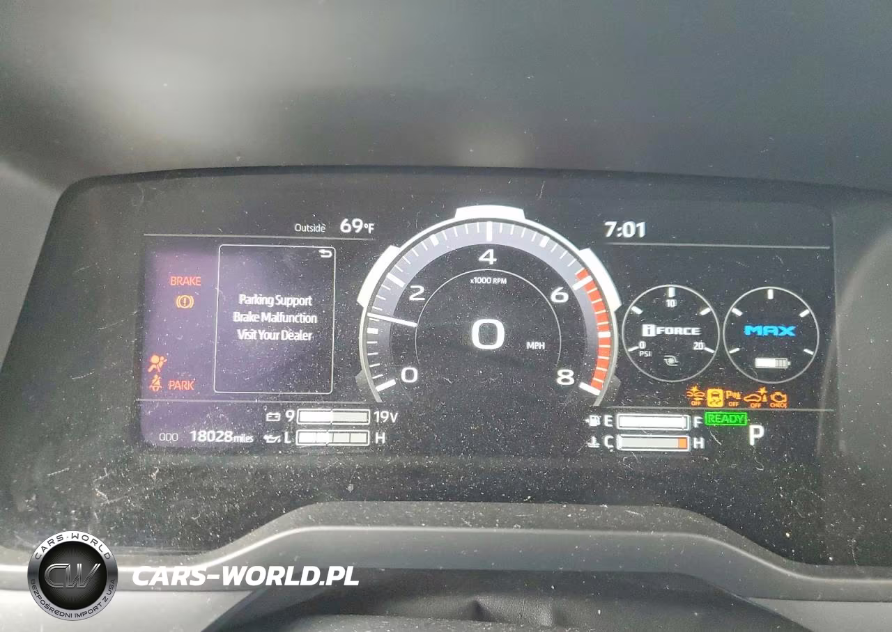 2025 Toyota Sequoia Sr5 VIN:7SVAAABAXSX071736 - 9
