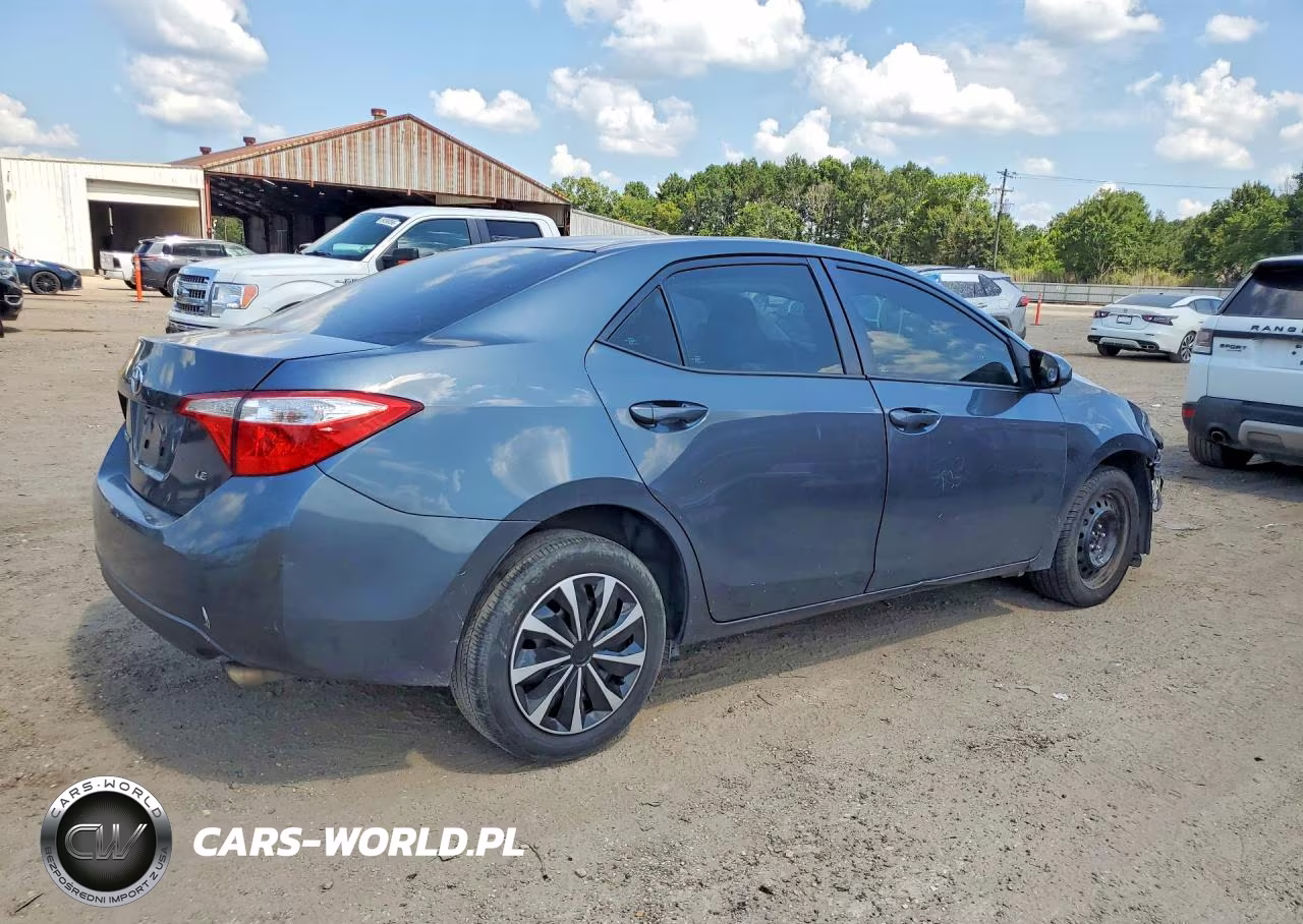2016 Toyota Corolla Le VIN:2T1BURHE8GC668470 - 3