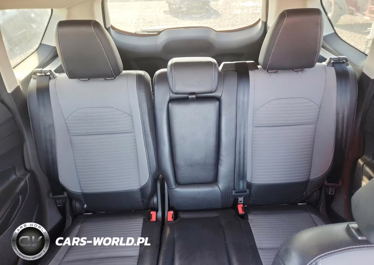 2019 Ford Escape Se VIN:1FMCU9GD8KUA64664 - 10