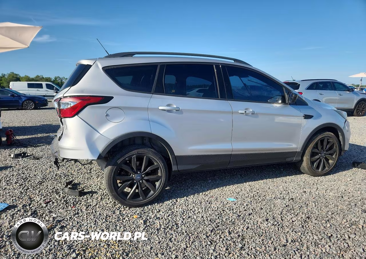 2019 Ford Escape Se VIN:1FMCU9GD8KUA64664 - 3