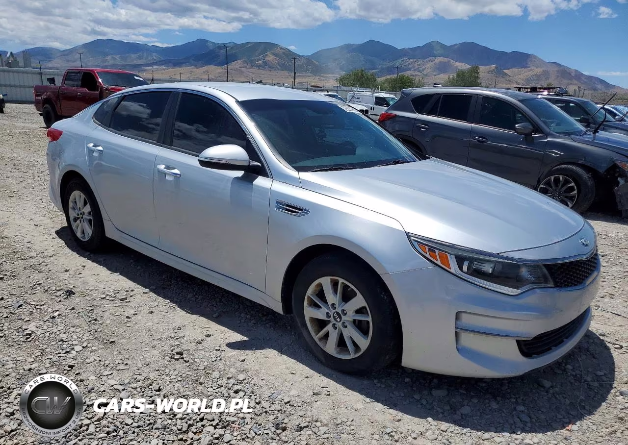2016 Kia Optima Lx VIN:5XXGT4L39GG088641 - 4