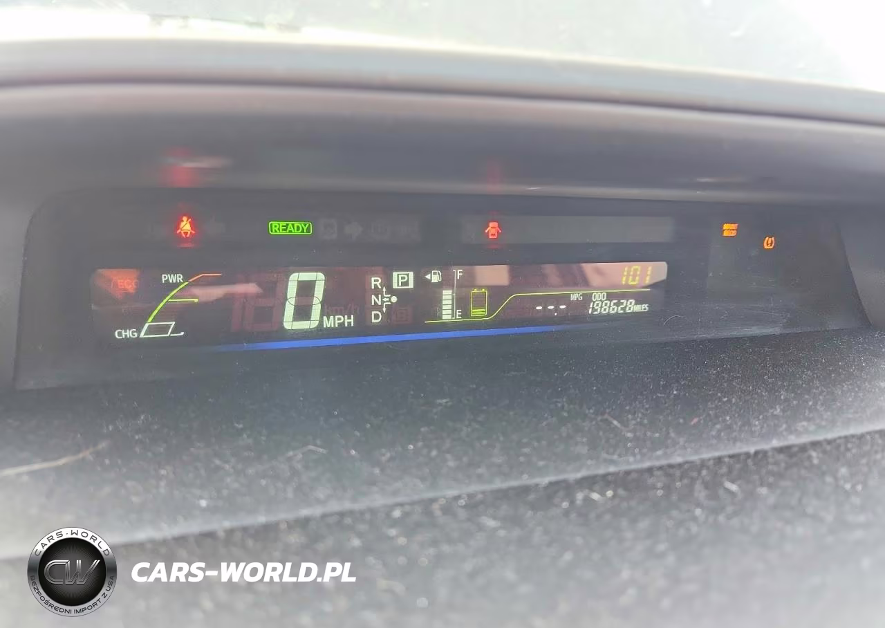 2012 Toyota Prius V Three VIN:JTDZN3EUXC3042779 - 9