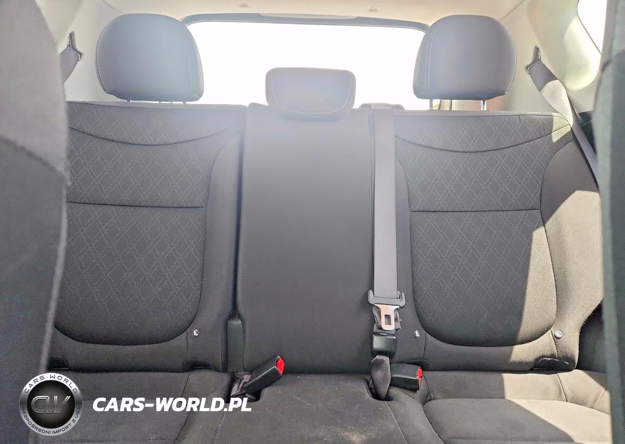 2014 Kia Soul Base VIN:KNDJN2A27E7088237 - 10