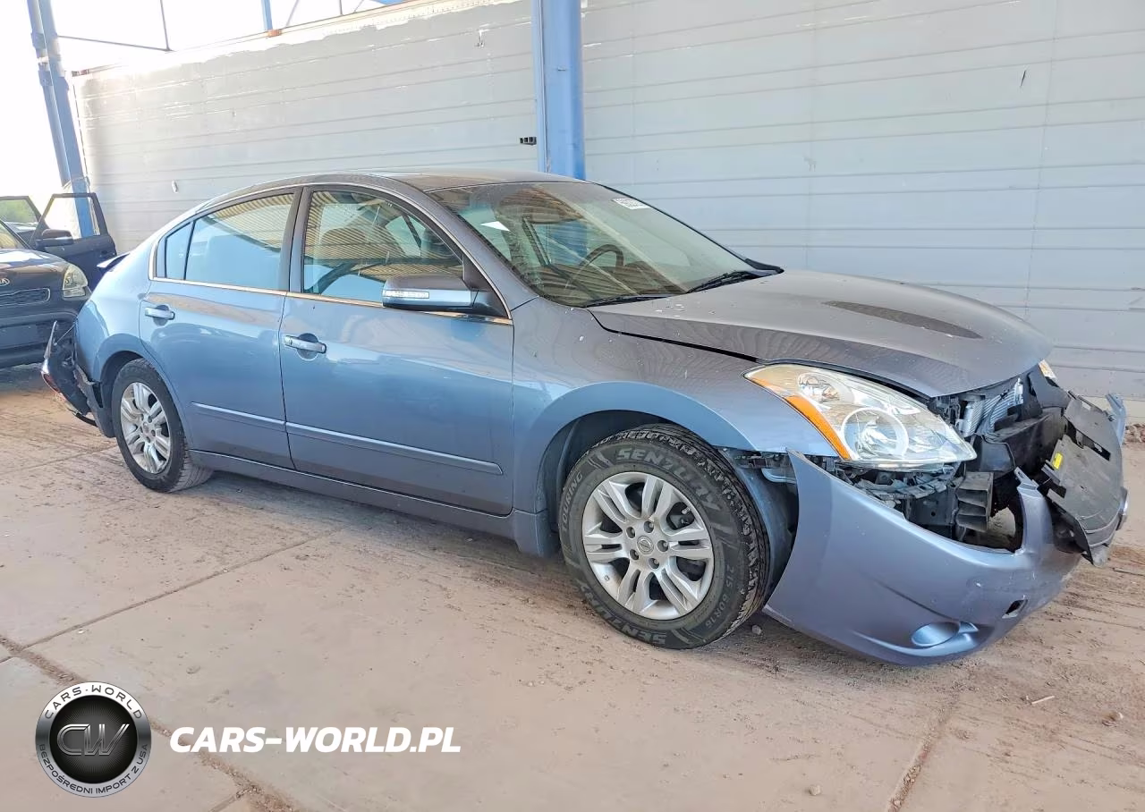 2012 Nissan Altima 2.5 VIN:1N4AL2AP4CN550382 - 4