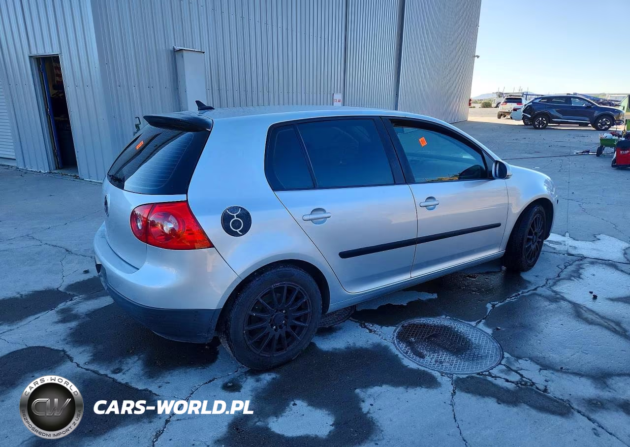 2007 Volkswagen Rabbit VIN:WVWDR71K77W059246 - 3