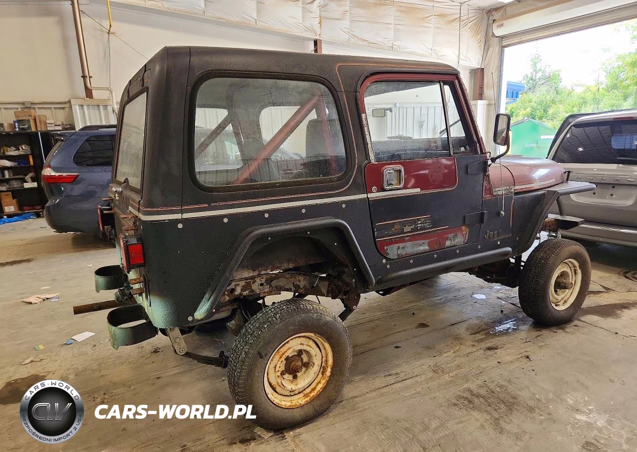 1985 Jeep Jeep Cj7 VIN:1JCCE87E9FT182298 - 3