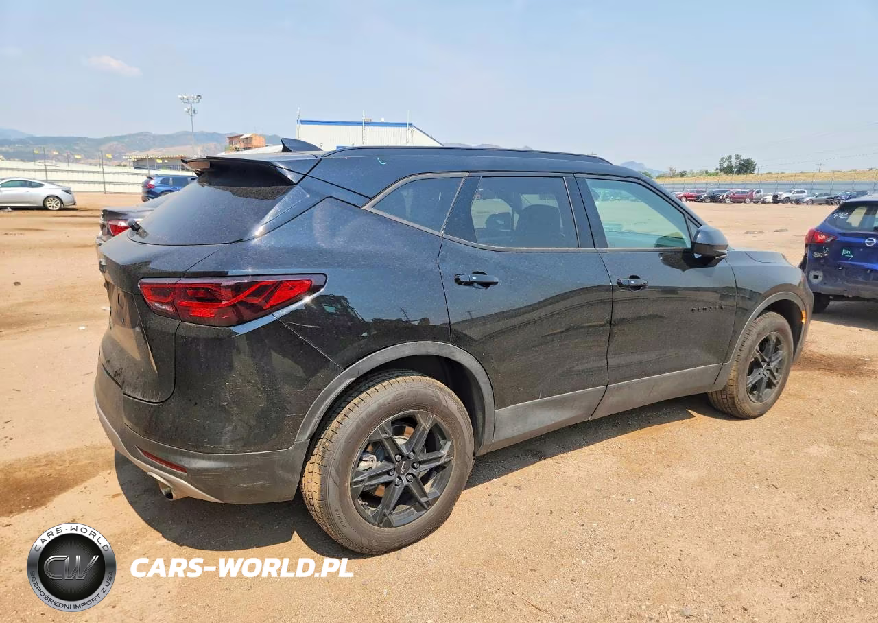 2023 Chevrolet Blazer 2Lt VIN:3GNKBHR40PS219493 - 3