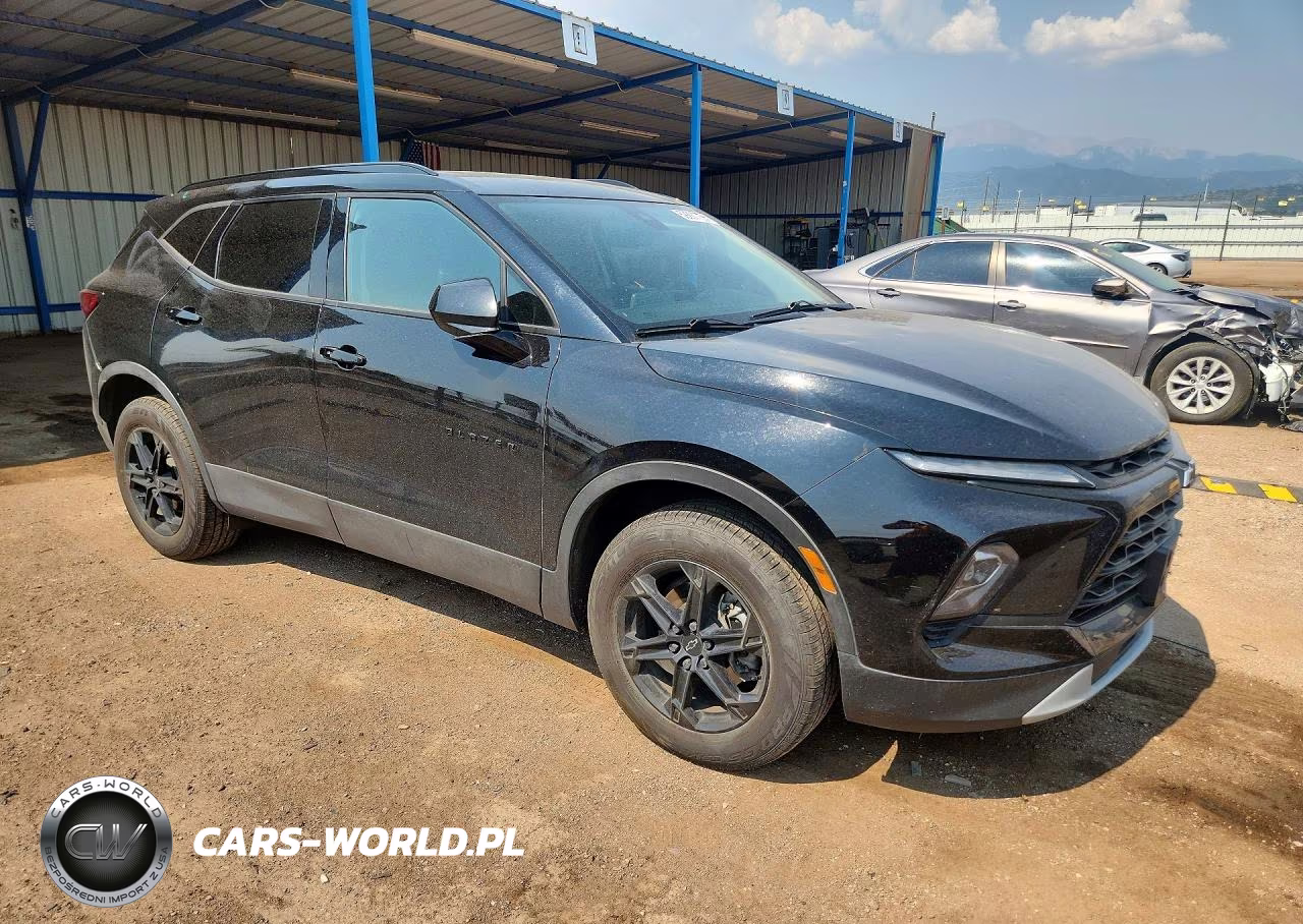 2023 Chevrolet Blazer 2Lt VIN:3GNKBHR40PS219493 - 4