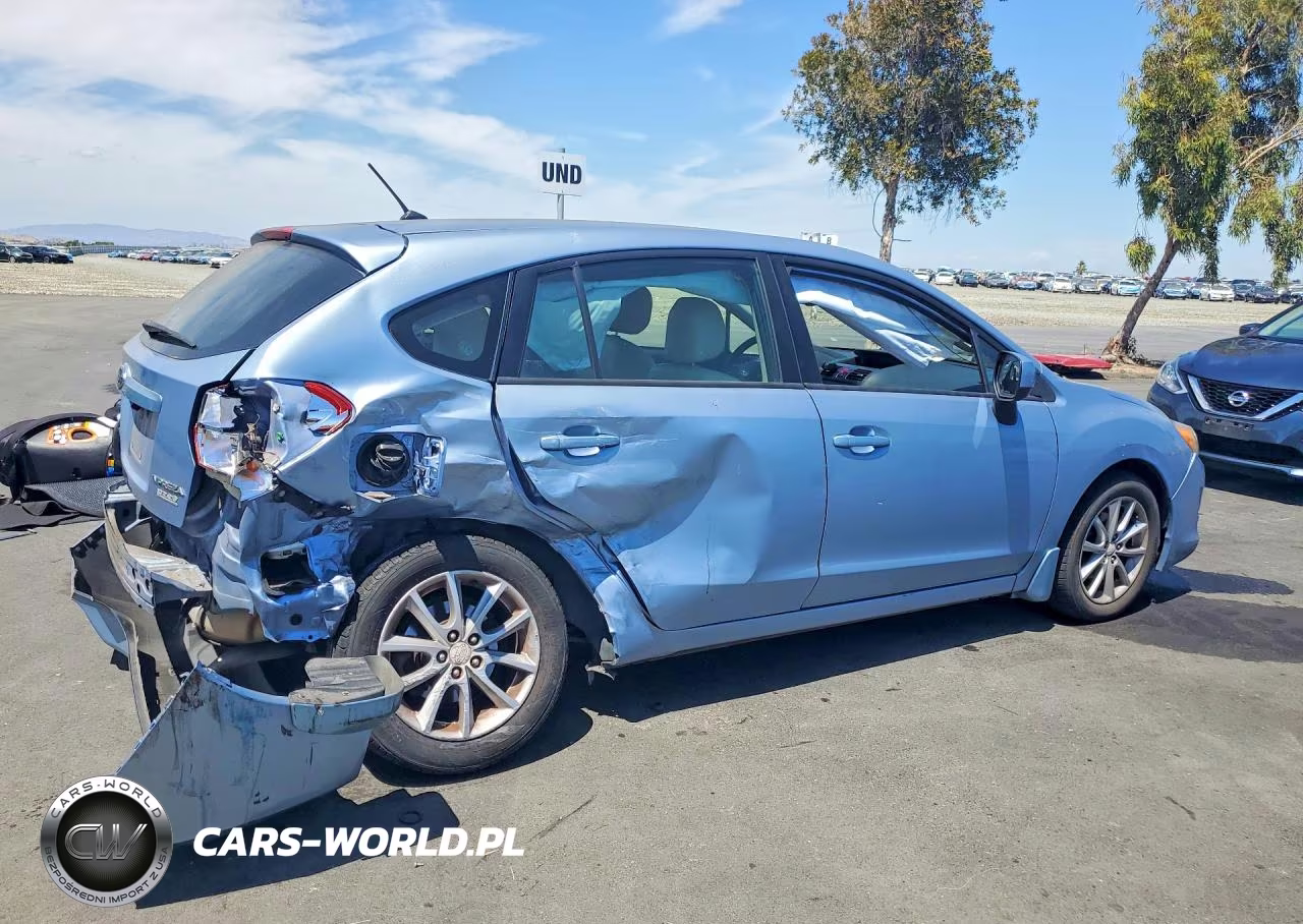 2012 Subaru Impreza Premium VIN:JF1GPAC64CH218616 - 3