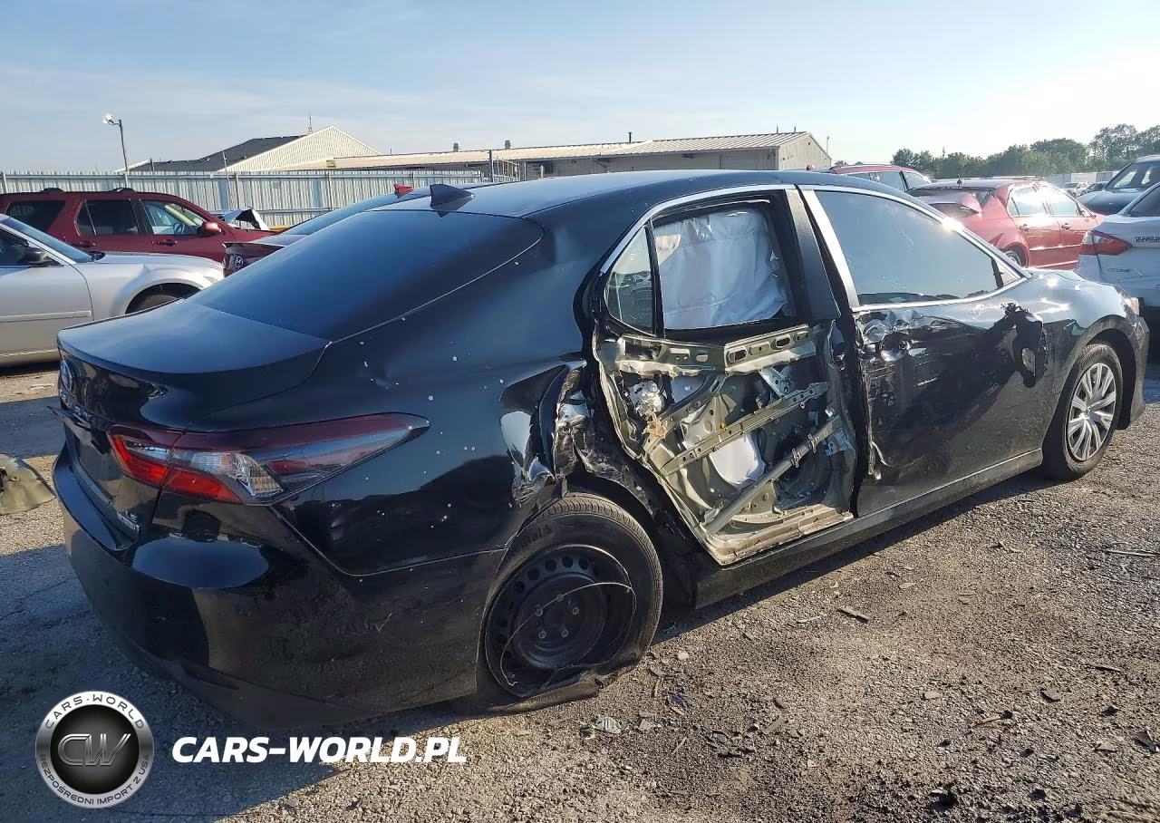 2022 Toyota Camry Le VIN:4T1C31AK6NU585026 - 3