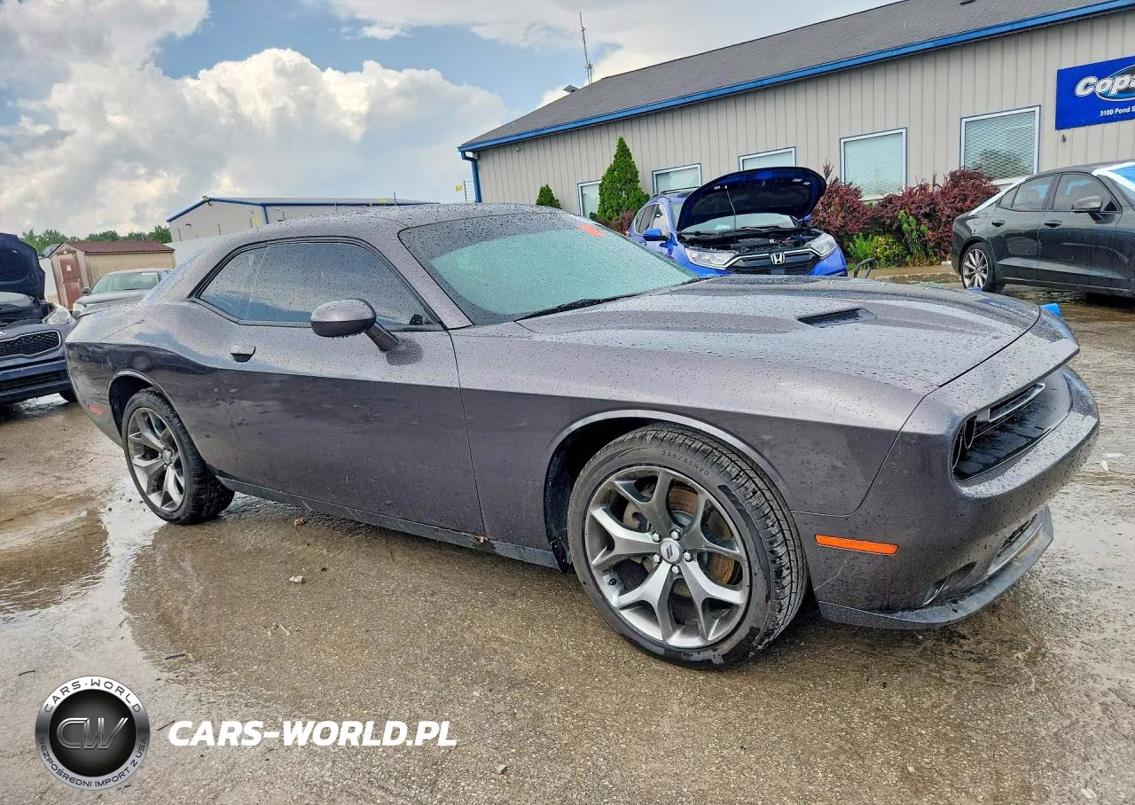 2017 Dodge Challenger Sxt VIN:2C3CDZAG4HH507867 - 4