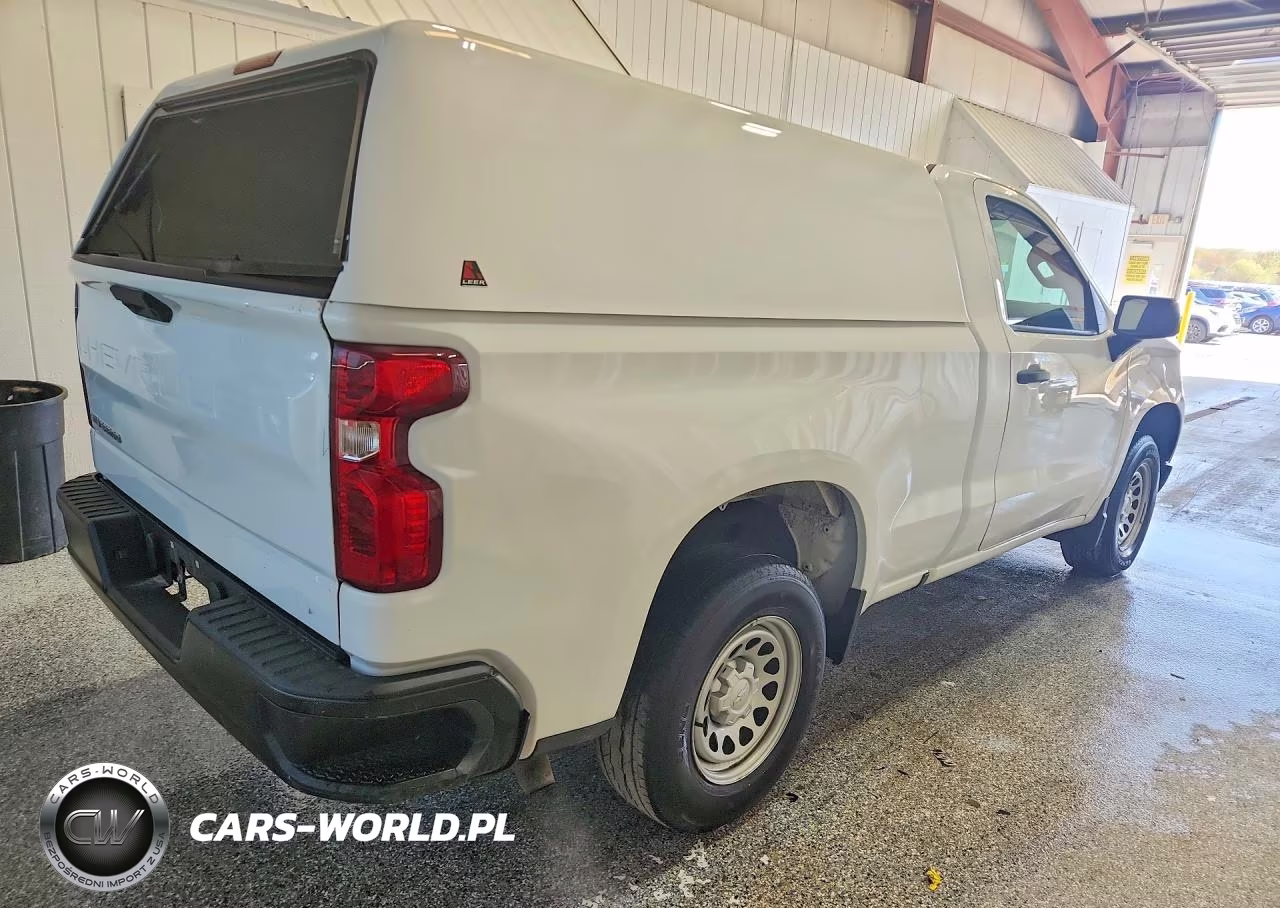 2023 Chevrolet Silverado C1500 VIN:3GCNAAEK8PG359797 - 3
