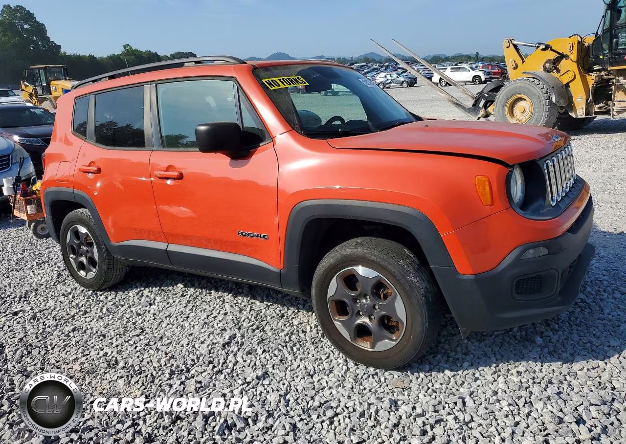 2017 Jeep Renegade Sport VIN:ZACCJBAB2HPE94132 - 4