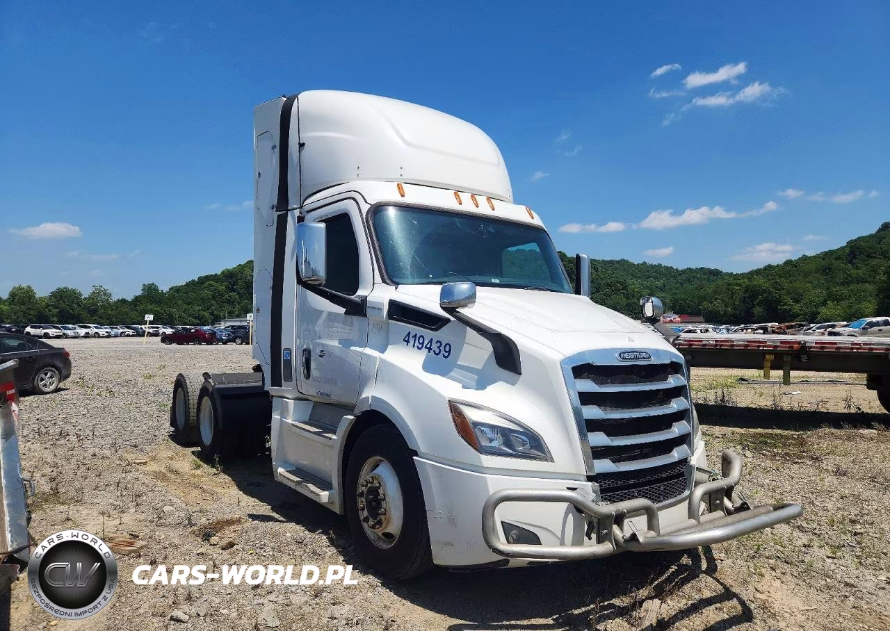 2019 Freightliner Cascadia 116