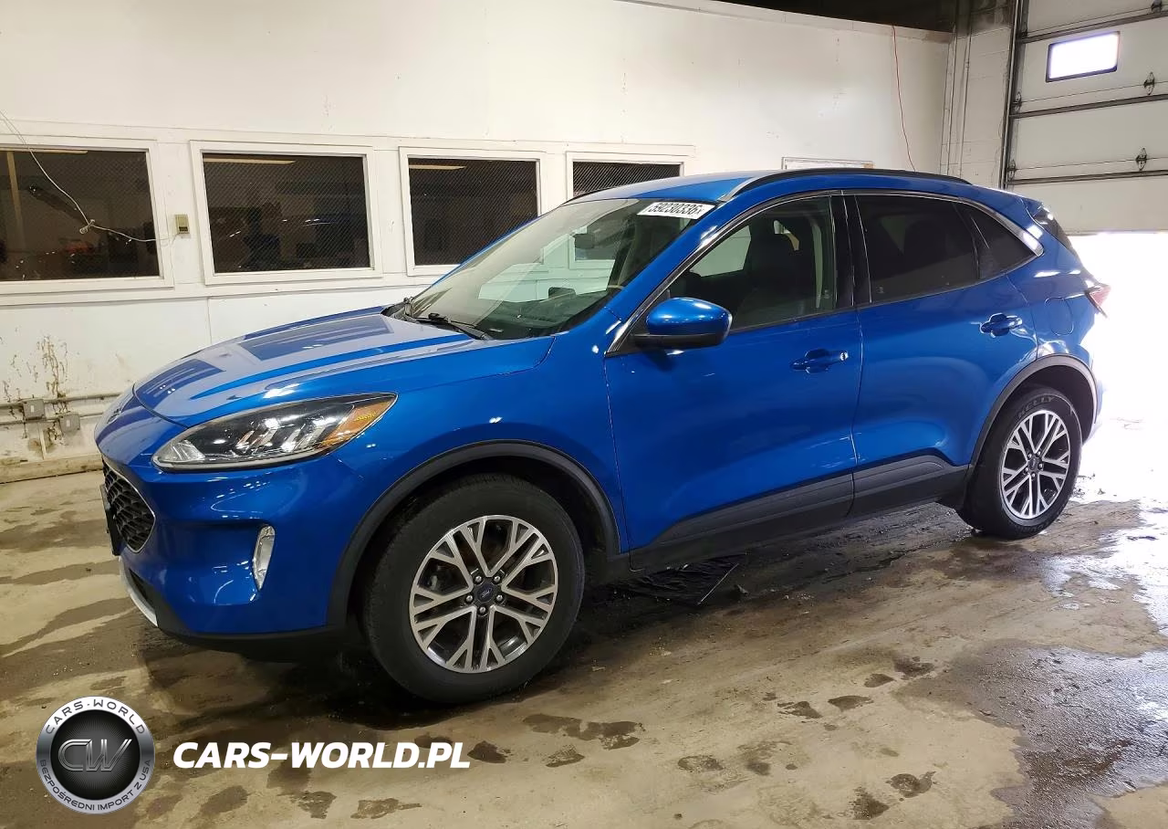 2020 Ford Escape Limited
