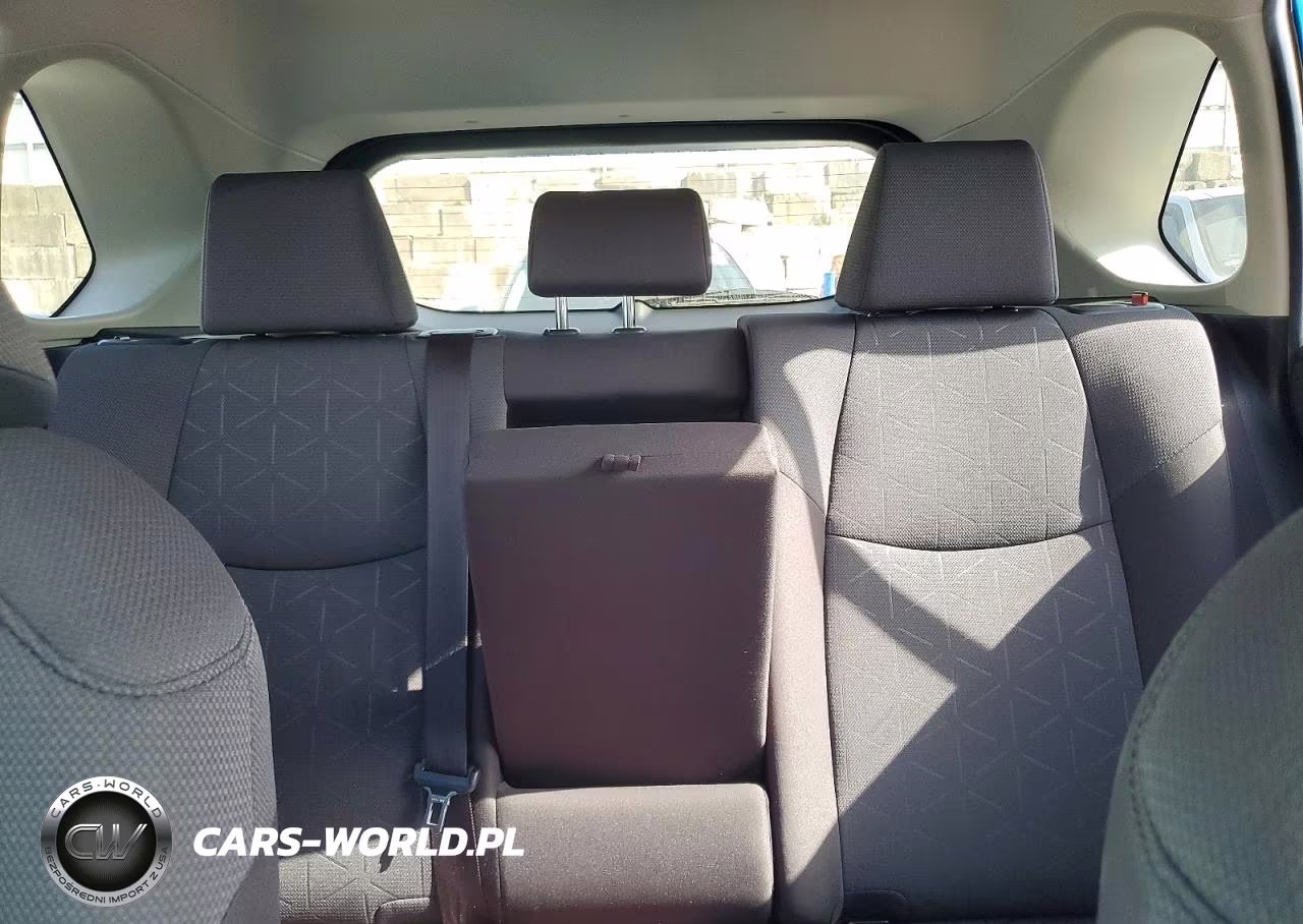 2020 Toyota Rav4 Hybrid Xle VIN:JTMRWRFV6LD548451 - 10