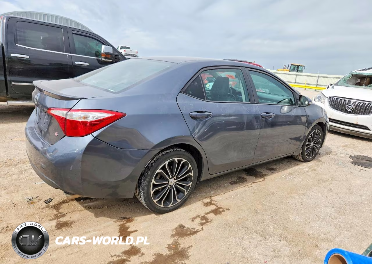 2016 Toyota Corolla S Plus VIN:2T1BURHE1GC586600 - 3