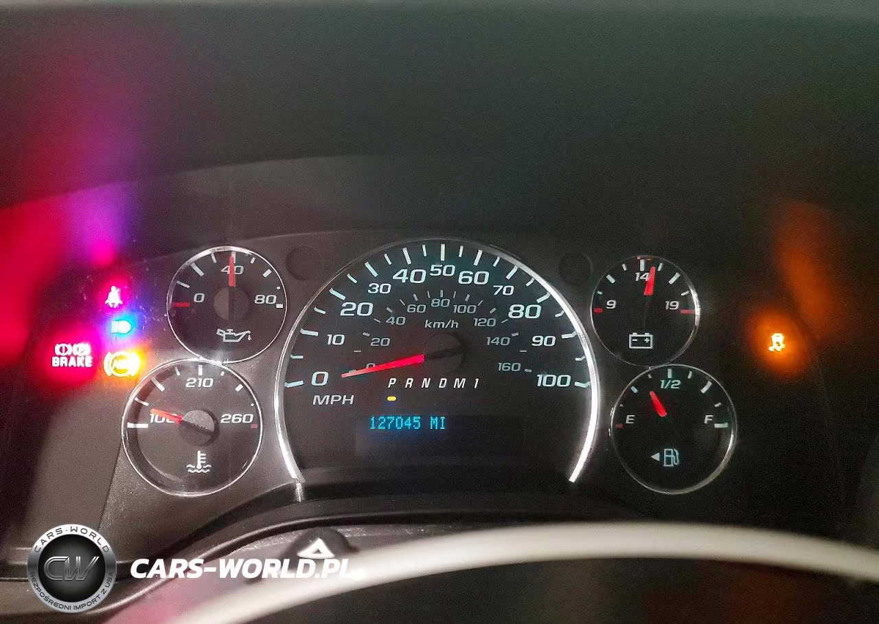 2018 Chevrolet Express G2500 VIN:1GCWGAFP5J1292952 - 9