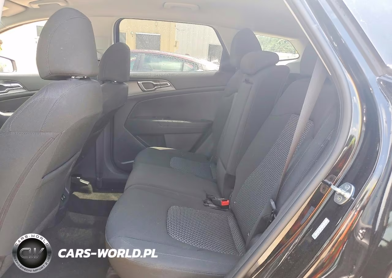2026 Kia Sportage Lx VIN:5XYK2CDF4TG395060 - 11