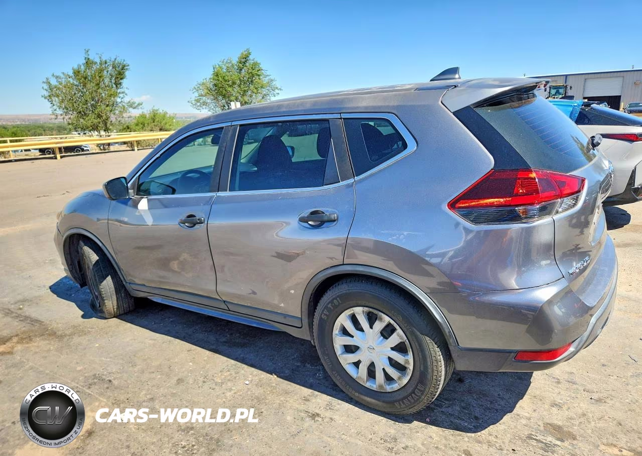 2018 Nissan Rogue S VIN:KNMAT2MTXJP612310 - 2