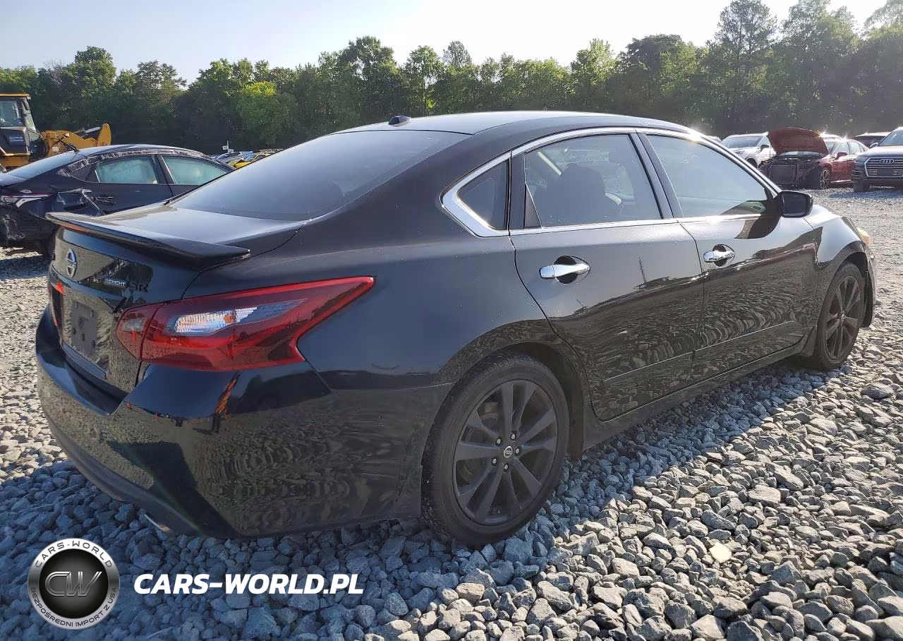 2018 Nissan Altima 2.5 Sr VIN:1N4AL3AP5JC204663 - 3