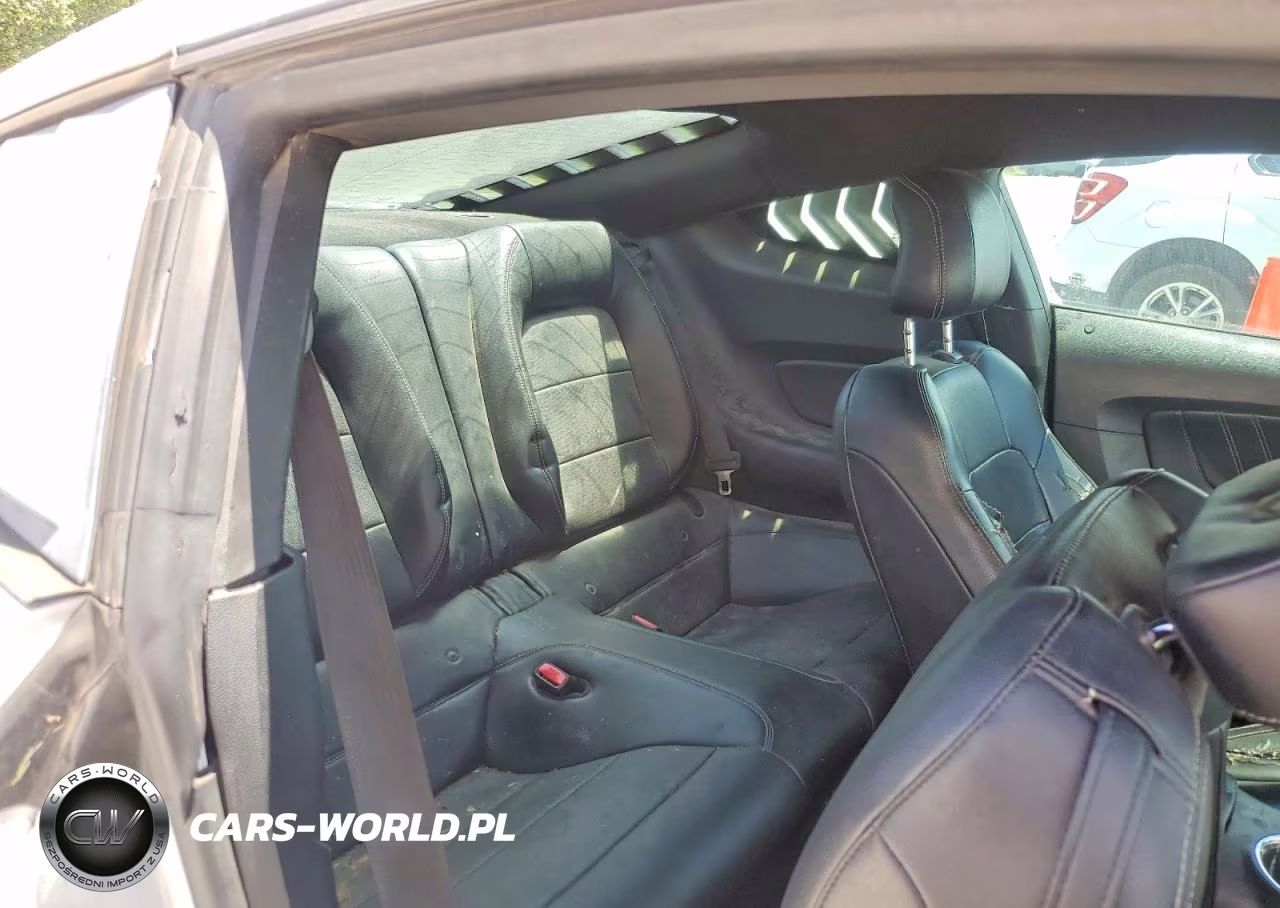 2015 Ford Mustang VIN:1FA6P8TH3F5321960 - 10