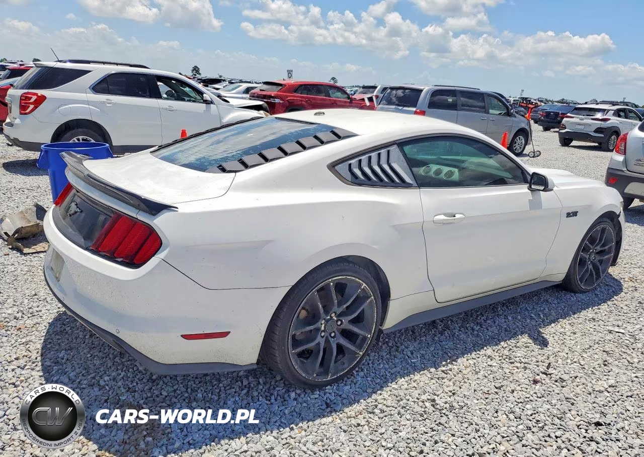 2015 Ford Mustang VIN:1FA6P8TH3F5321960 - 3
