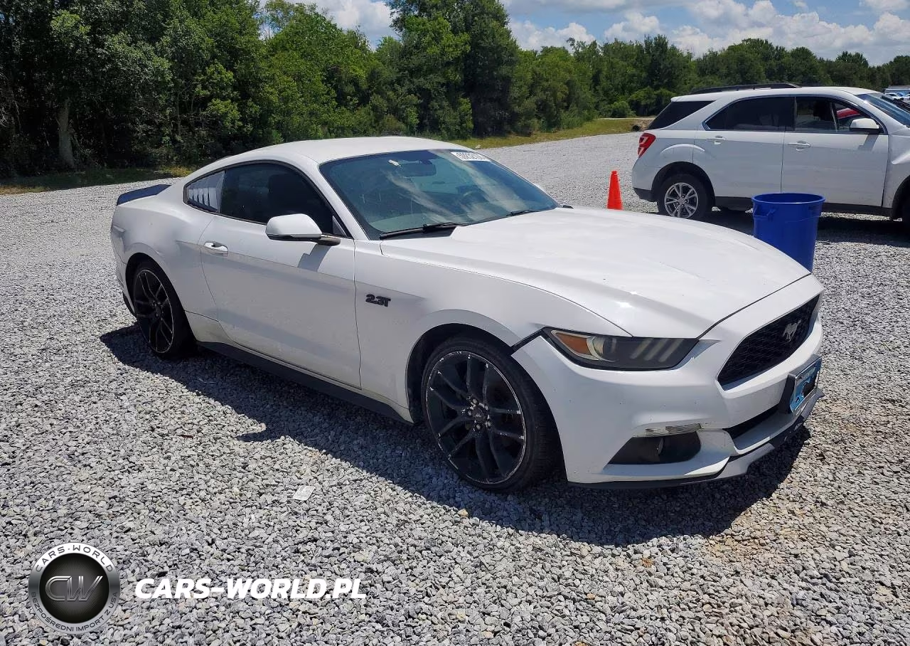 2015 Ford Mustang VIN:1FA6P8TH3F5321960 - 4
