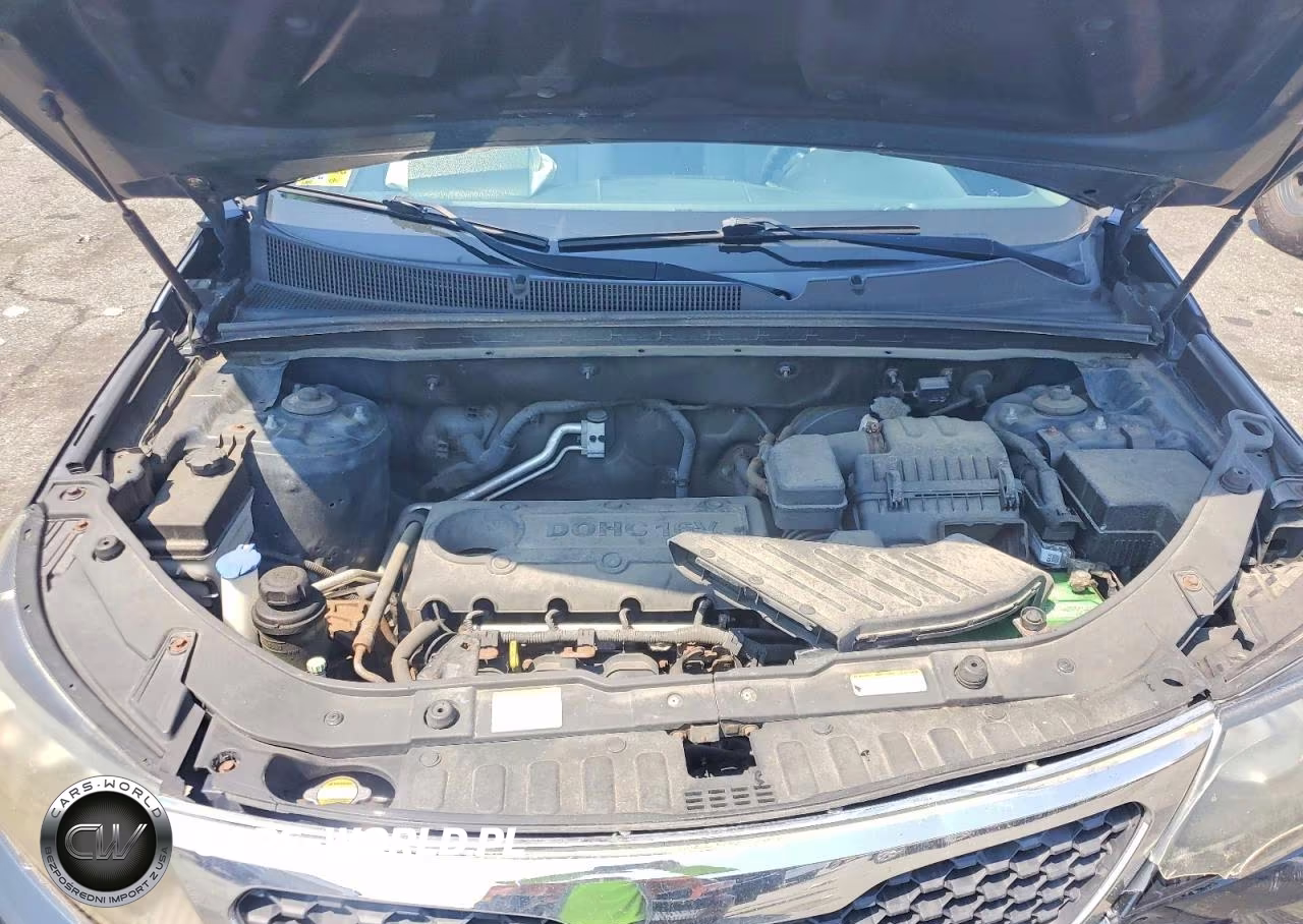 2011 Kia Sorento Lx VIN:5XYKT3A13BG117948 - 12
